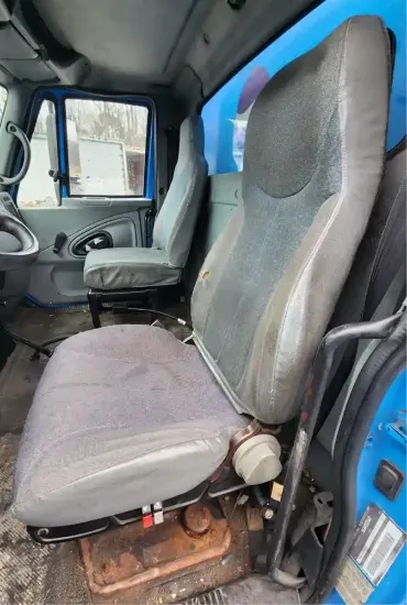 Picture of (Used) 2003 International 4300, SEAT
