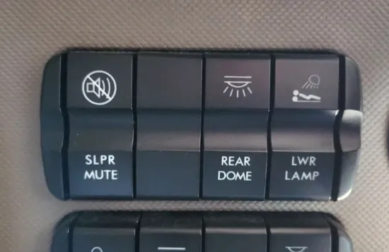 Picture of (Used) 2014 Freightliner Cascadia 125, MISCELLANEOUS DASH SWITCHES