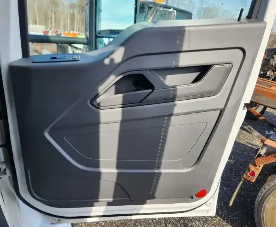 Picture of (Used) 2024 Kenworth T480, INTERIOR DOOR PANEL