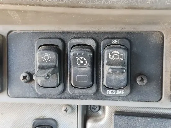 Picture of (Used) 2018 Kenworth T270, MISCELLANEOUS DASH SWITCHES