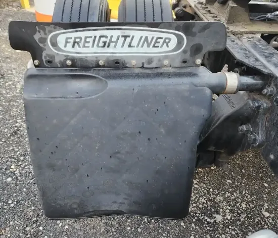 Picture of (Used) 2015 Freightliner M2 106, REAR QUARTER FENDER
