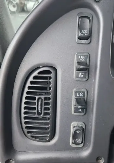 Picture of (Used) 2015 Freightliner M2 106, MISCELLANEOUS DASH SWITCHES