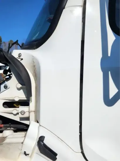 Picture of (Used) 2015 Freightliner M2 106, COWL