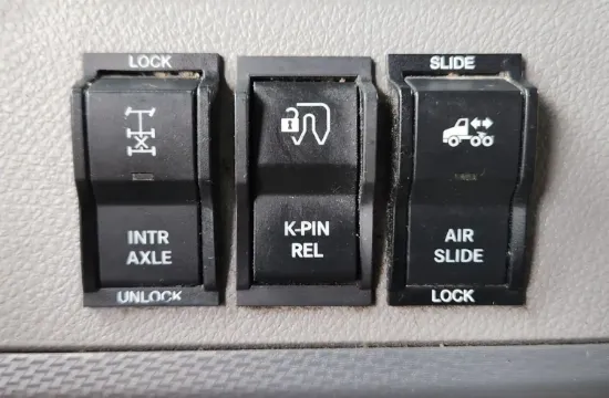 Picture of (Used) 2019 Freightliner Cascadia 126, MISCELLANEOUS DASH SWITCHES