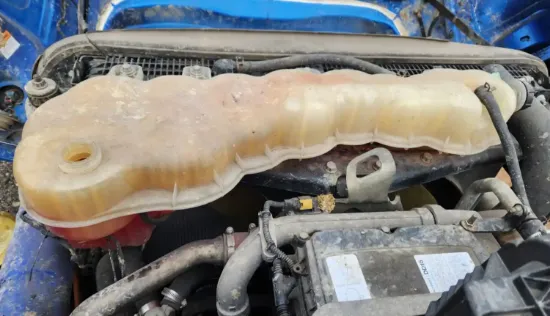 Picture of (Used) 2019 Freightliner Cascadia 126, RADIATOR OVERFLOW BOTTLE/COOLANT RESERVOIR