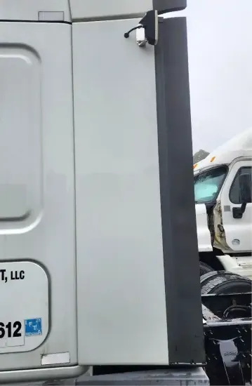 Picture of (Used) 2018 Freightliner Cascadia 125, SLEEPER FAIRINGS