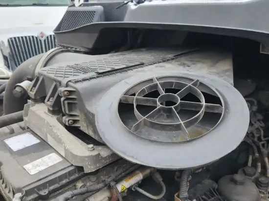 Picture of (Used) 2018 Freightliner Cascadia 125, AIR CLEANER