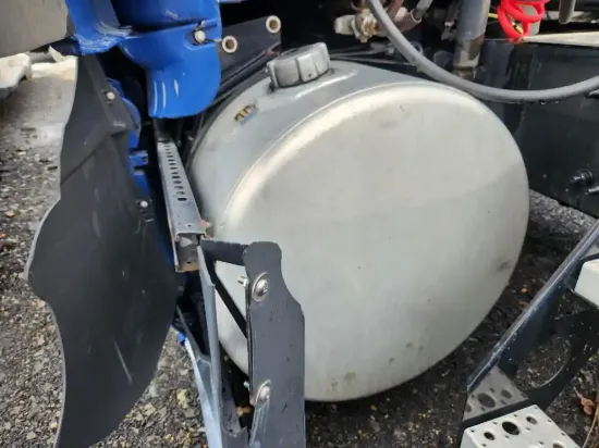 Picture of (Used) 2021 Freightliner Cascadia 126, FUEL TANK