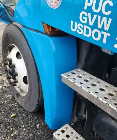 Picture of (Used) 2024 Freightliner Cascadia 126, FENDER EXTENSION