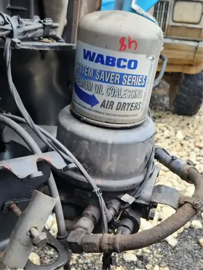 Picture of (Used) 2024 Freightliner Cascadia 126, AIR DRYER