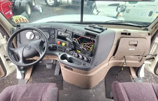 Picture of (Used) 2018 Freightliner Cascadia 125, DASH ASSEMBLY
