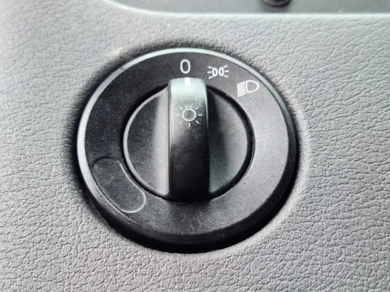 Picture of (Used) 2018 Freightliner Cascadia 125, MISCELLANEOUS DASH SWITCHES