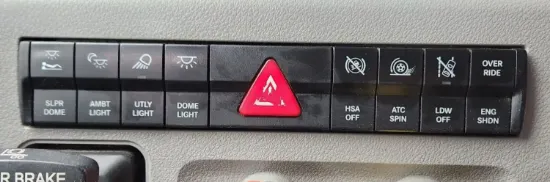 Picture of (Used) 2022 Freightliner Cascadia 126, MISCELLANEOUS DASH SWITCHES