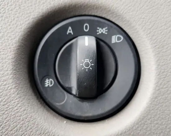 Picture of (Used) 2021 Freightliner Cascadia 126, MISCELLANEOUS DASH SWITCHES