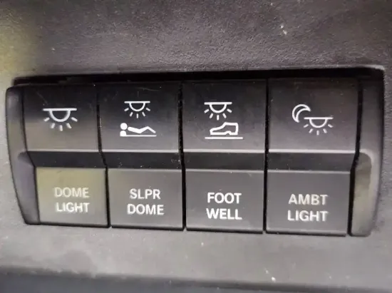 Picture of (Used) 2021 Freightliner Cascadia 126, MISCELLANEOUS BUNK SWITCHES