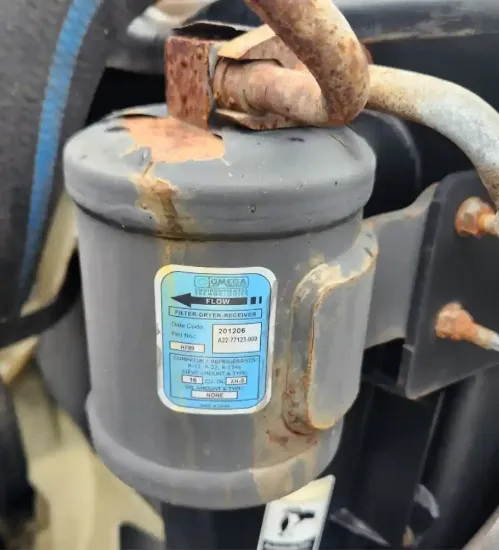 Picture of (Used) 2024 Freightliner Cascadia 126, A/C DRYER RECEIVER