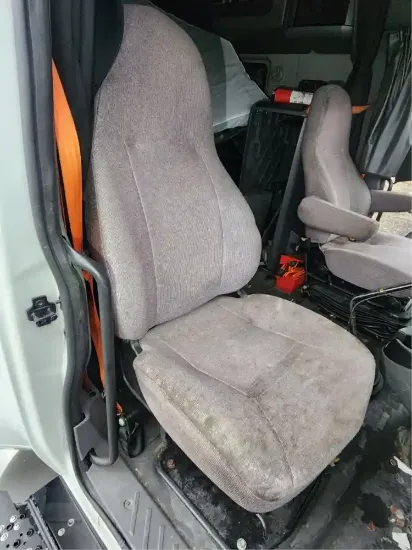 Picture of (Used) 2019 International LT625, SEAT