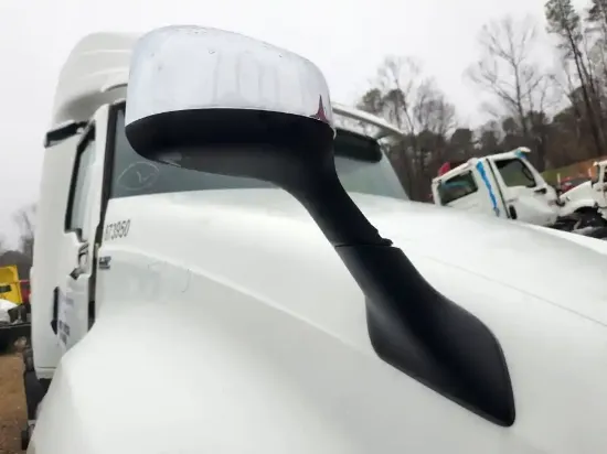 Picture of (Used) 2019 International LT625, MIRROR