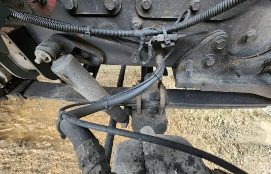 Picture of (Used) 2020 International HX520, FRONT LEAF SPRINGS