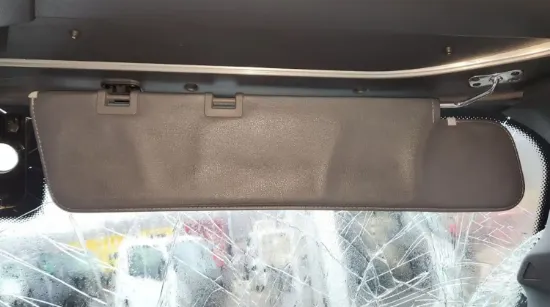 Picture of (Used) 2022 Freightliner Cascadia 126, SUN VISOR