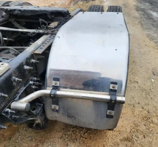 Picture of (Used) 2020 International HX520, REAR QUARTER FENDER