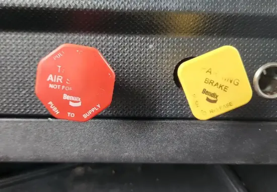 Picture of (Used) 2020 International HX520, MISCELLANEOUS DASH SWITCHES