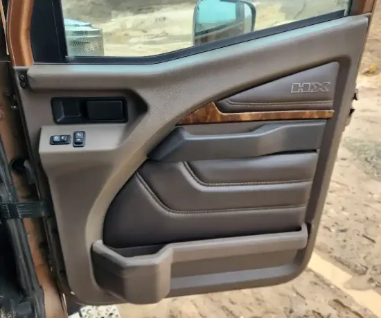 Picture of (Used) 2020 International HX520, INTERIOR DOOR PANEL