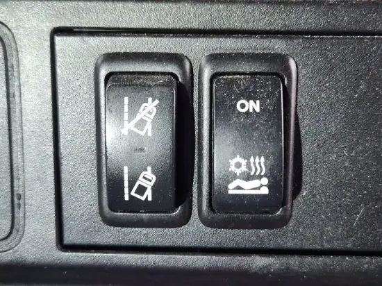 Picture of (Used) 2019 International LT625, MISCELLANEOUS DASH SWITCHES