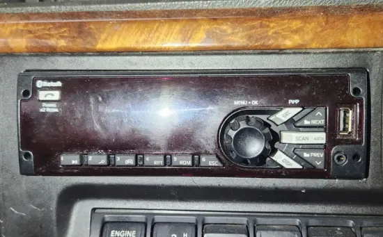 Picture of (Used) 2019 International LT625, RADIO