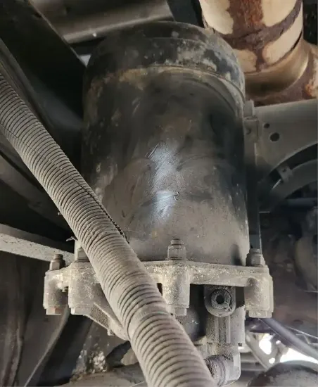 Picture of (Used) 2000 International 9400, AIR DRYER