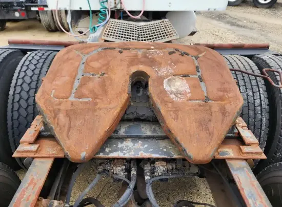 Picture of (Used) 2000 International 9400, FIFTH WHEEL