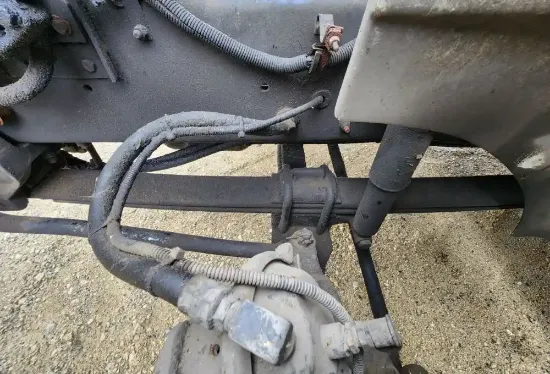 Picture of (Used) 2000 International 9400, FRONT LEAF SPRINGS
