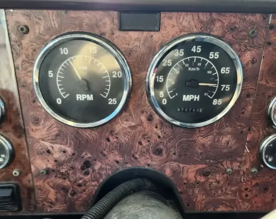 Picture of (Used) 2000 International 9400, INSTRUMENT CLUSTER