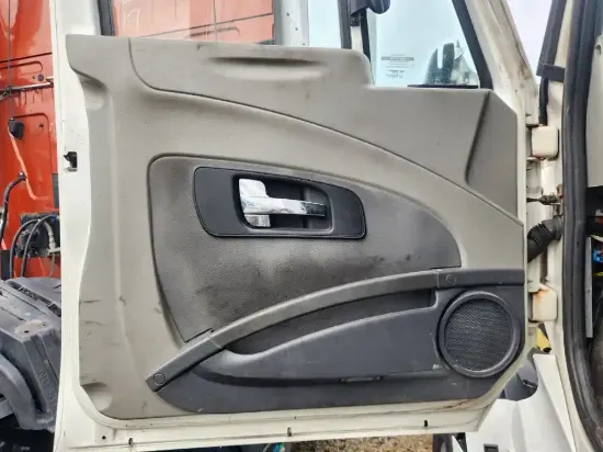 Picture of (Used) 2015 International PROSTAR, INTERIOR DOOR PANEL