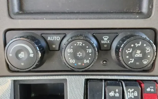 Picture of (Used) 2019 Kenworth T680, TEMPERATURE CONTROL ASSEMBLY