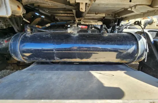 Picture of (Used) 2023 Peterbilt 567, AIR TANK (1)