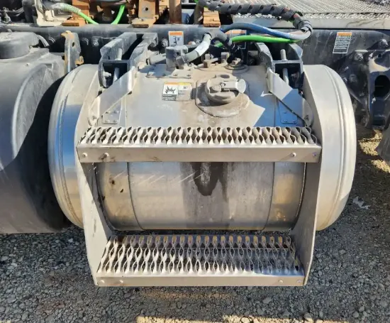 Picture of (Used) 2023 Peterbilt 567, FUEL TANK