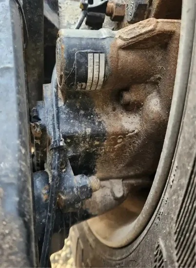 Picture of (Used) 2023 Peterbilt 567, BRAKE CALIPER REAR TANDEM