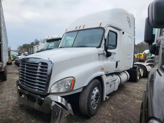 Picture of 2012-freightliner-cascadia-125-truck-tractor
