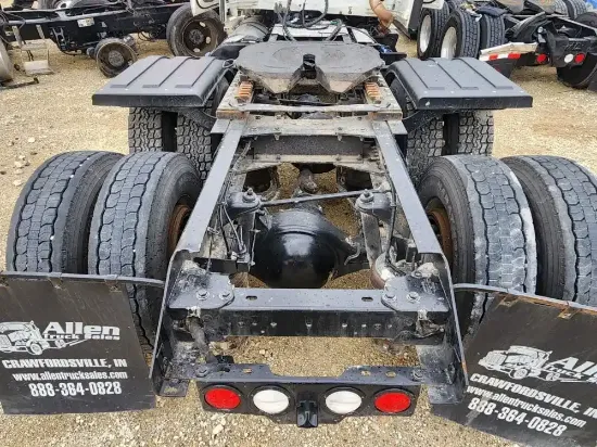 Picture of (Used) 2019 Kenworth T680, COMPLETE TANDEM CUTOFF