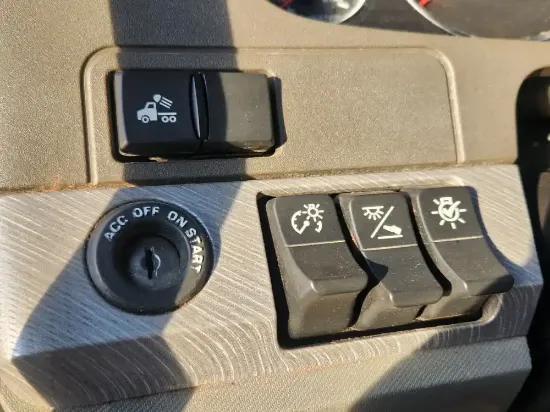 Picture of (Used) 2019 Kenworth T680, MISCELLANEOUS DASH SWITCHES