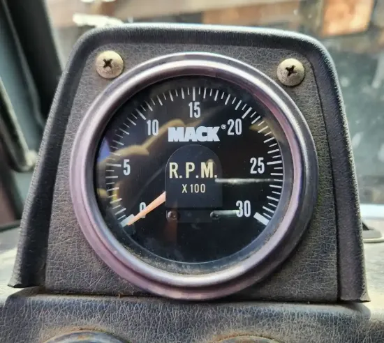Picture of (Used) 1989 Mack MC688FC, GAUGES