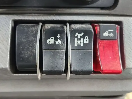 Picture of (Used) 2019 Kenworth T680, MISCELLANEOUS DASH SWITCHES