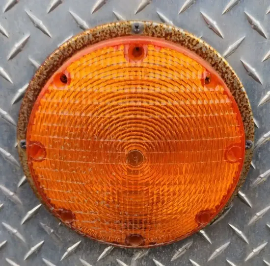 Picture of (Used) 1989 Mack MC688FC, TAIL LIGHT ASSEMBLY