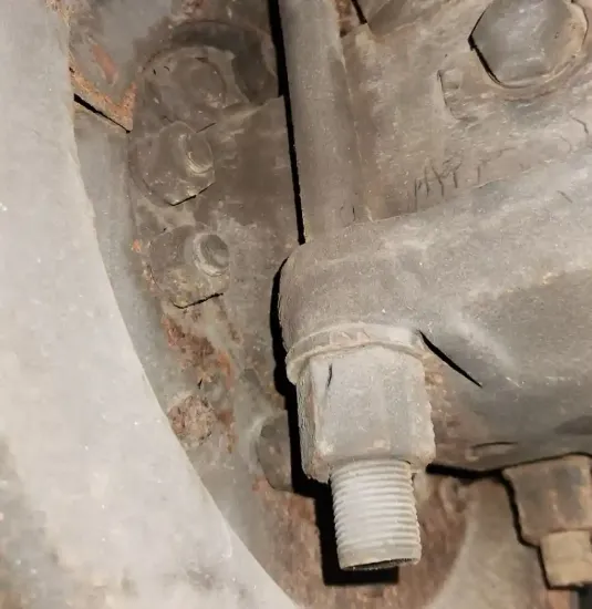 Picture of (Used) 1989 Mack MC688FC, DIFFERENTIAL HUBS