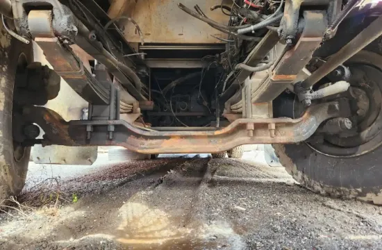 Picture of (Used) 1989 Mack MC688FC, FRONT AXLE BEAM