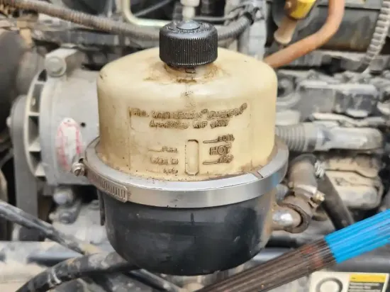 Picture of (Used) 2019 Kenworth T680, POWER STEERING RESERVOIR