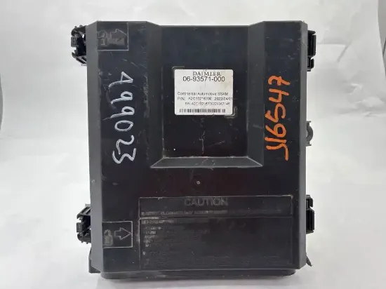 Picture of (Used) 2023 |Freightliner Cascadia 116 FUSE BOX