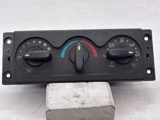 Picture of (Used) 2015 International DuraStar 4300 HEATER/AC CONTROLS ASSY