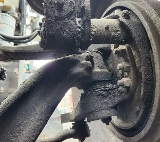 Picture of (Used) 2000 Kenworth W900, FRONT SPINDLE/KNUCKLE